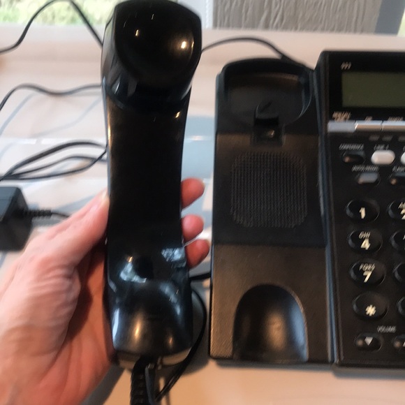 AT&T 2 Line Speakerphone - Picture 2 of 14